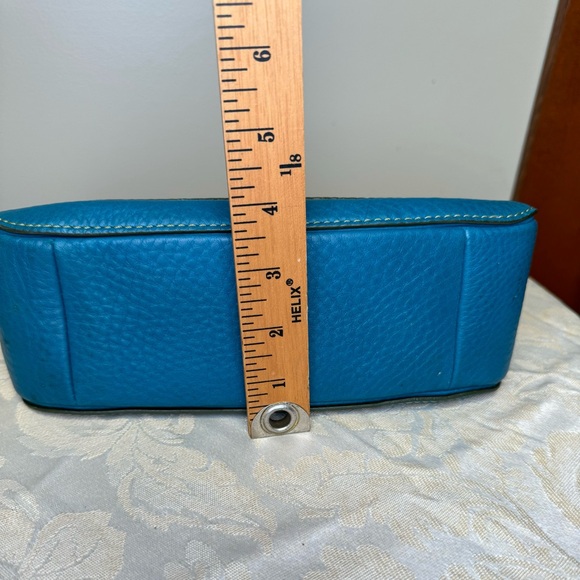Coach turquoise pebble leather handbag with matching wristlet. - Picture 9 of 10
